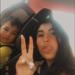 Meet your Posher, Karla